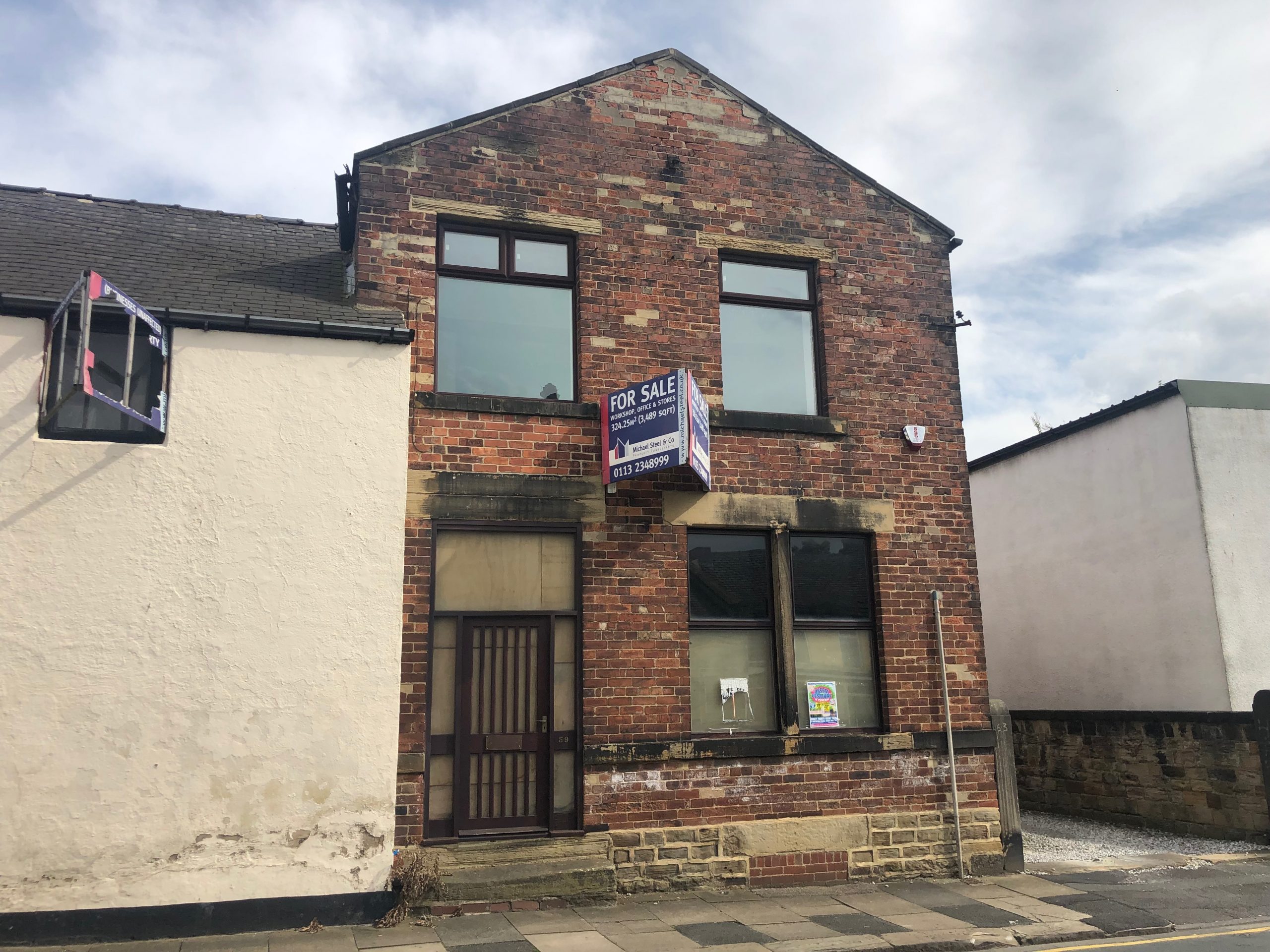 59a Bank Street, Ossett WF5 8PR Abson Blaza